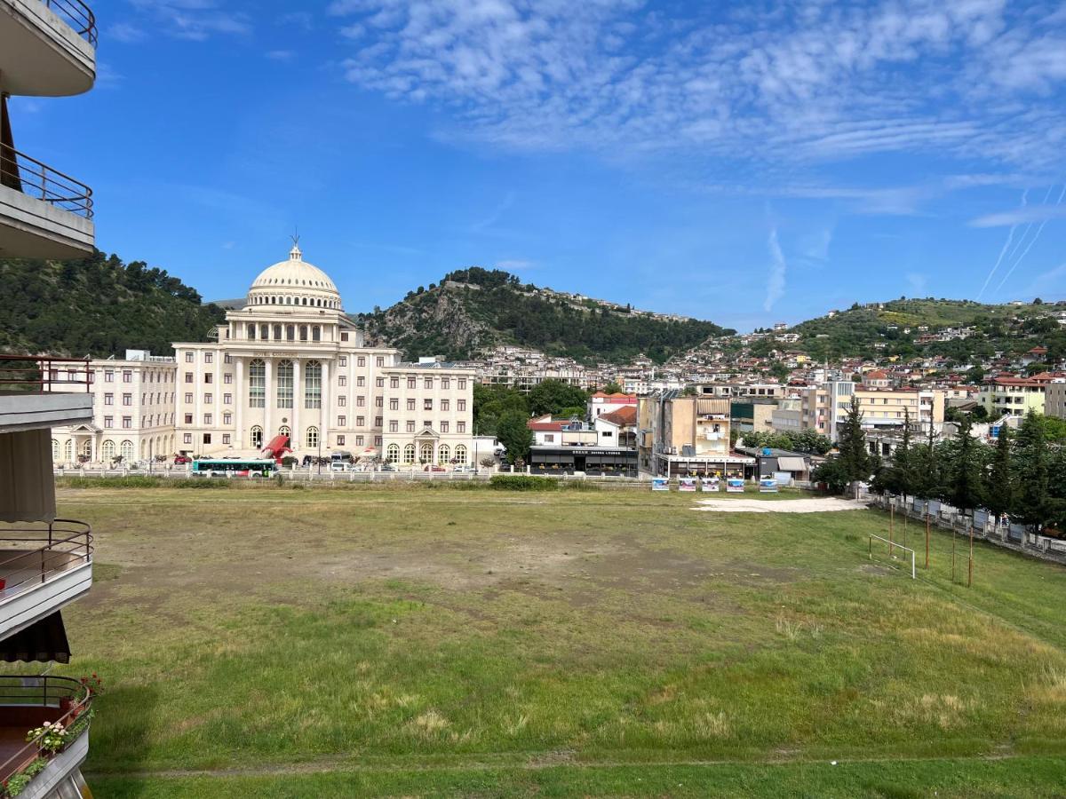 Entire Apartment Castle View Берат Екстер'єр фото