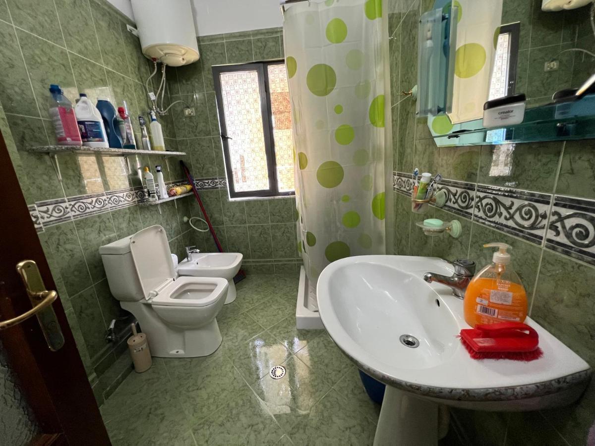 Entire Apartment Castle View Берат Екстер'єр фото