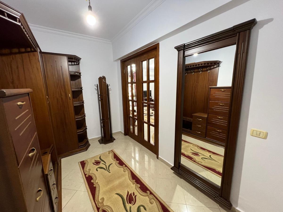 Entire Apartment Castle View Берат Екстер'єр фото