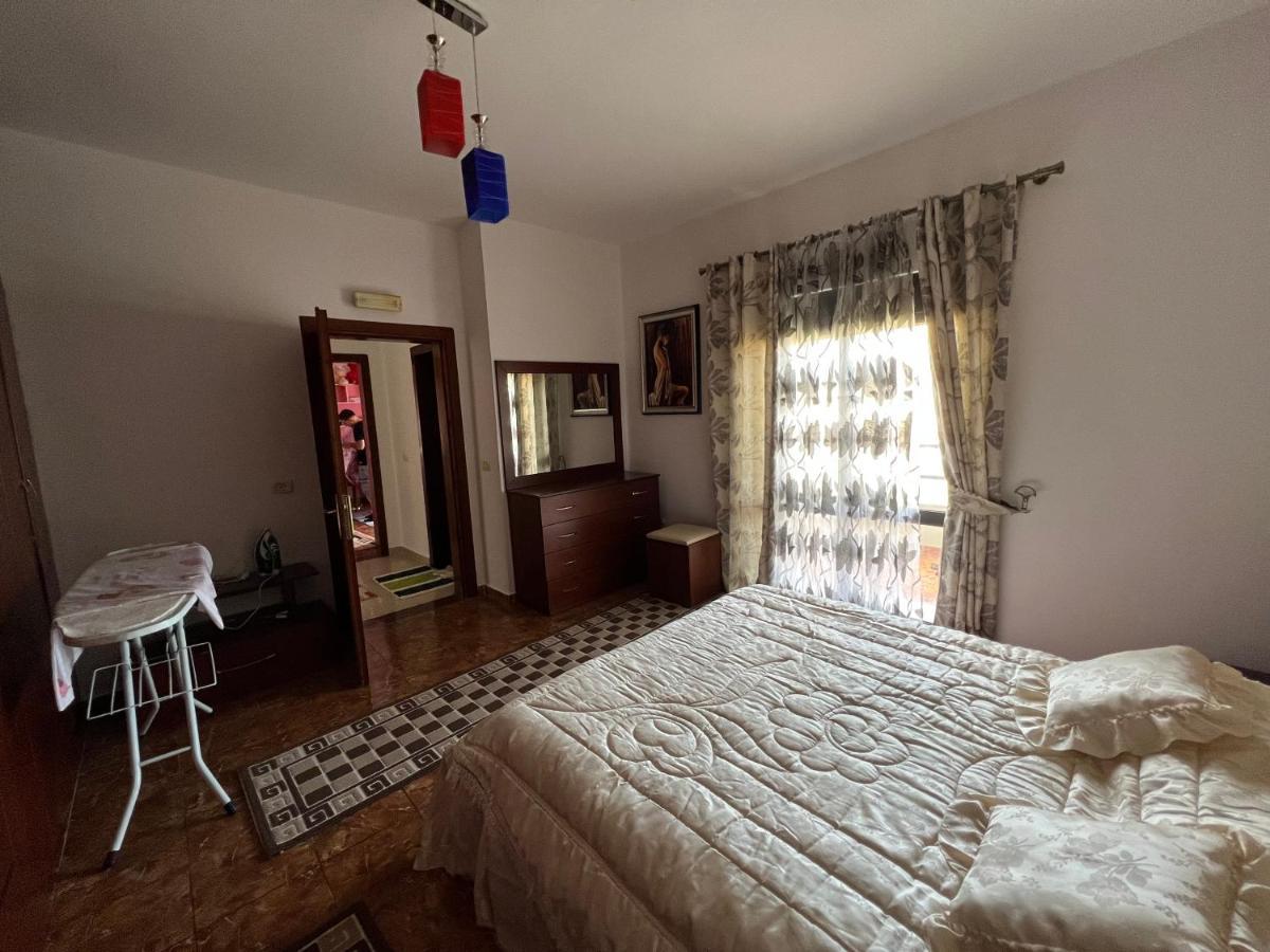 Entire Apartment Castle View Берат Екстер'єр фото