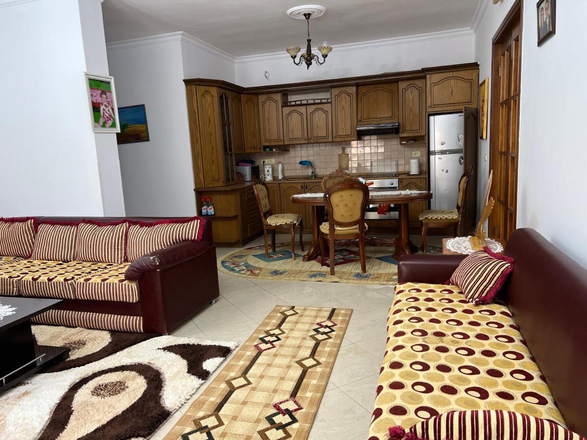 Entire Apartment Castle View Берат Екстер'єр фото