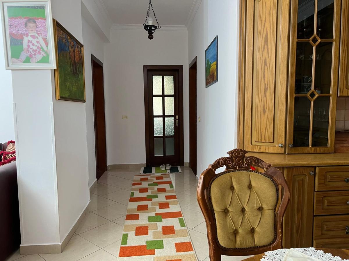 Entire Apartment Castle View Берат Екстер'єр фото